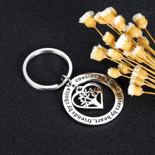 Load image into Gallery viewer, Cousins Keychain Cousins By Blood Sisters By Heart Friends By Choice for Cousins Best Friends Girls Long Distance Birthday Graduation Stocking Stuffer Family Friendship Present Jewelry