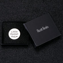 Load image into Gallery viewer, Graduation Gifts for Him Her 2022 Mastered It Pocket Hug Gift for Daughter Son Friends Medical High College School Graduation Gift for Nurse Senior Students Boys Girls Undergraduate Postgraduate