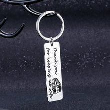 Load image into Gallery viewer, Bus Driver Appreciation Gift Keychain for Men Women School Bus Driver Thank You Keeping Me Safe Bus Key Chain Birthday Christmas Graduation Gifts for Him Her School Driver Retire Gift