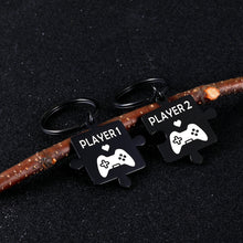 Load image into Gallery viewer, Funny Boyfriend Gift from Girlfriend Gamer Player 1 Player 2 Couple Valentine Matching Keychain for Gamer Birthday Anniversary Christmas 2PCS Gift for Husband Fiance from Wife Fiancee