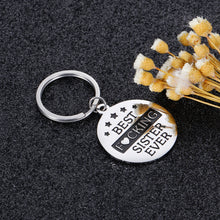 Load image into Gallery viewer, Funny Sister Gifts Keychain for Best Friends Siblings Birthday Valentines Day Long Distance Best Sister Ever Friendship Gift Graduation Christmas for Girl BFF Besties