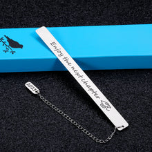 Load image into Gallery viewer, Graduation Class of 2023 Gift for Him Her High School Graduation Inspirational Bookmark Gifts for Students Daughter Son Boys Girls Kid College Master Grads Farewell Gifts for Nurse Friends Women Men
