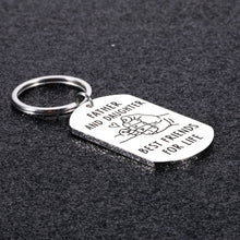 Load image into Gallery viewer, Father’s Day Gifts Dad Keychain from Daughter Birthday Christmas Gift for Father Daddy New Dad to Be from Little Baby Girl Kids Thanksgiving Valentine Gift to Papa Father Stepdad from Stepdaughter