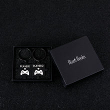 Load image into Gallery viewer, Funny Boyfriend Gift from Girlfriend Gamer Player 1 Player 2 Couple Valentine Matching Keychain for Gamer Birthday Anniversary Christmas 2PCS Gift for Husband Fiance from Wife Fiancee