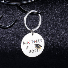 Load image into Gallery viewer, Class of 2021 Graduation Gifts for Him Her, Mastered It 2021 Seniors Students Keychain Graduation Daughter Son from Dad Mom, Nurses Master Students from College High School Gifts for Friends Girls