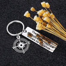 Load image into Gallery viewer, Aunt Gifts Keychain for Auntie from Nephew Birthday Christmas Long Distance the Love Between An Aunt And Her Nephew Knows No Distance Keyring Pendant