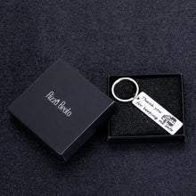 Load image into Gallery viewer, Bus Driver Appreciation Gift Keychain for Men Women School Bus Driver Thank You Keeping Me Safe Bus Key Chain Birthday Christmas Graduation Gifts for Him Her School Driver Retire Gift