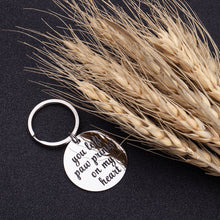 Load image into Gallery viewer, Pet Memorial Keychain Loss of Pet Gift Personalized Remembrance Keyring Sympathy Gift Angel pet in Heaven Keyring Pet Grief Gift You Left Pawprint on My Heart