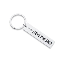 Load image into Gallery viewer, I Love You 3000 Keychain Gifts for Son Daughter Mom Dad Iron Man Gift 2020 Graduation Birthday for Boyfriend Girlfriend Marvel Avenger Fans Valentine Mothers Fathers Day Gift for Women Men