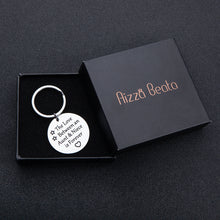 Load image into Gallery viewer, Aunt Gift Keychain Mothers Day Gifts Charm Key Ring Aunt Gifts from Niece Birthday Family Gifts for Her Women The Love Between Aunt and Niece is Forever