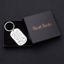 Load image into Gallery viewer, New Journey Keychain Inspirational Gifts for Him Her Teens Students from College High School Keyring for Daughter Son Behind You All Your Memories Mom Dad