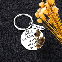 Load image into Gallery viewer, Leader Appreciation Keychain for Men Women Boss Lady Boss Day Birthday Gifts for Supervisor Team Manager Mentor PM Thank You Retirement Leaving Farewell Presents for Coworker Colleague Friend