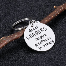 Load image into Gallery viewer, Leader Appreciation Keychain for Men Women Boss Lady Boss Day Birthday Gifts for Supervisor Team Manager Mentor PM Thank You Retirement Leaving Farewell Presents for Coworker Colleague Friend