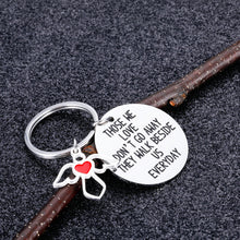 Load image into Gallery viewer, Mom Memorial Sympathy Gifts Keychain for Loss of Dad Son Daughter Bereavemrnt Gift for Husband Wife Friend in Memory of Loss Grandpa Grandma Remembrance Baby Loss Keyring Jewelry Keepsake
