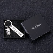 Load image into Gallery viewer, 2021 Graduation Gifts for Women Men Do Epic Keychain 2021 Senior Students Master Grad Gift for Son Daughter Friends Him Her from College High School Graduate Jewelry Present for Boys Girls
