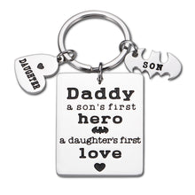 Load image into Gallery viewer, Fathers Day Gift Dad Keychain from Son Daughter to Daddy Christmas Birthday Gift for Stepdad New Dad to Be Husband from Kids Stepdaughter Stepson Wife Father of the Bride Valentine Wedding Men Him
