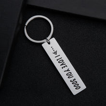 Load image into Gallery viewer, I Love You 3000 Keychain Gifts for Son Daughter Mom Dad Iron Man Gift 2020 Graduation Birthday for Boyfriend Girlfriend Marvel Avenger Fans Valentine Mothers Fathers Day Gift for Women Men
